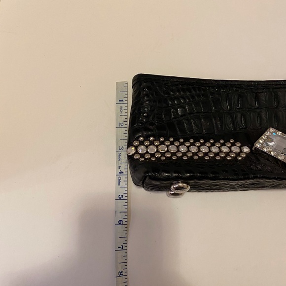 Raviani - Picture 12 of 12